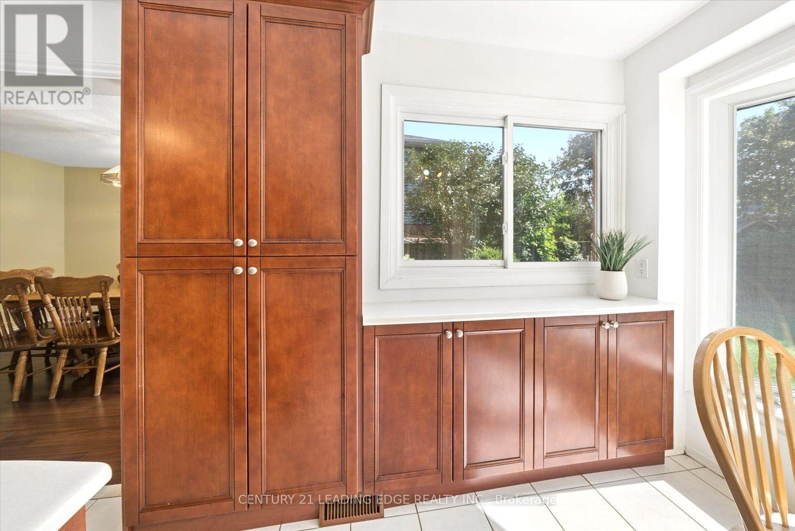 3074 TOURS ROAD - 19