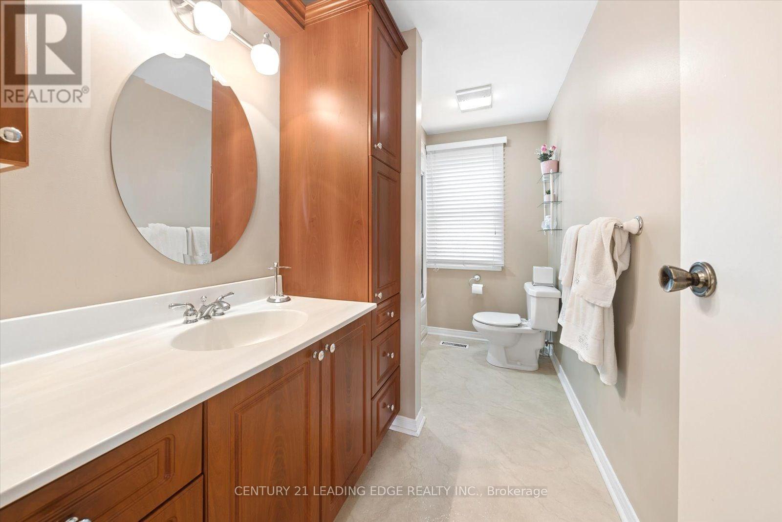 3074 TOURS ROAD - 39