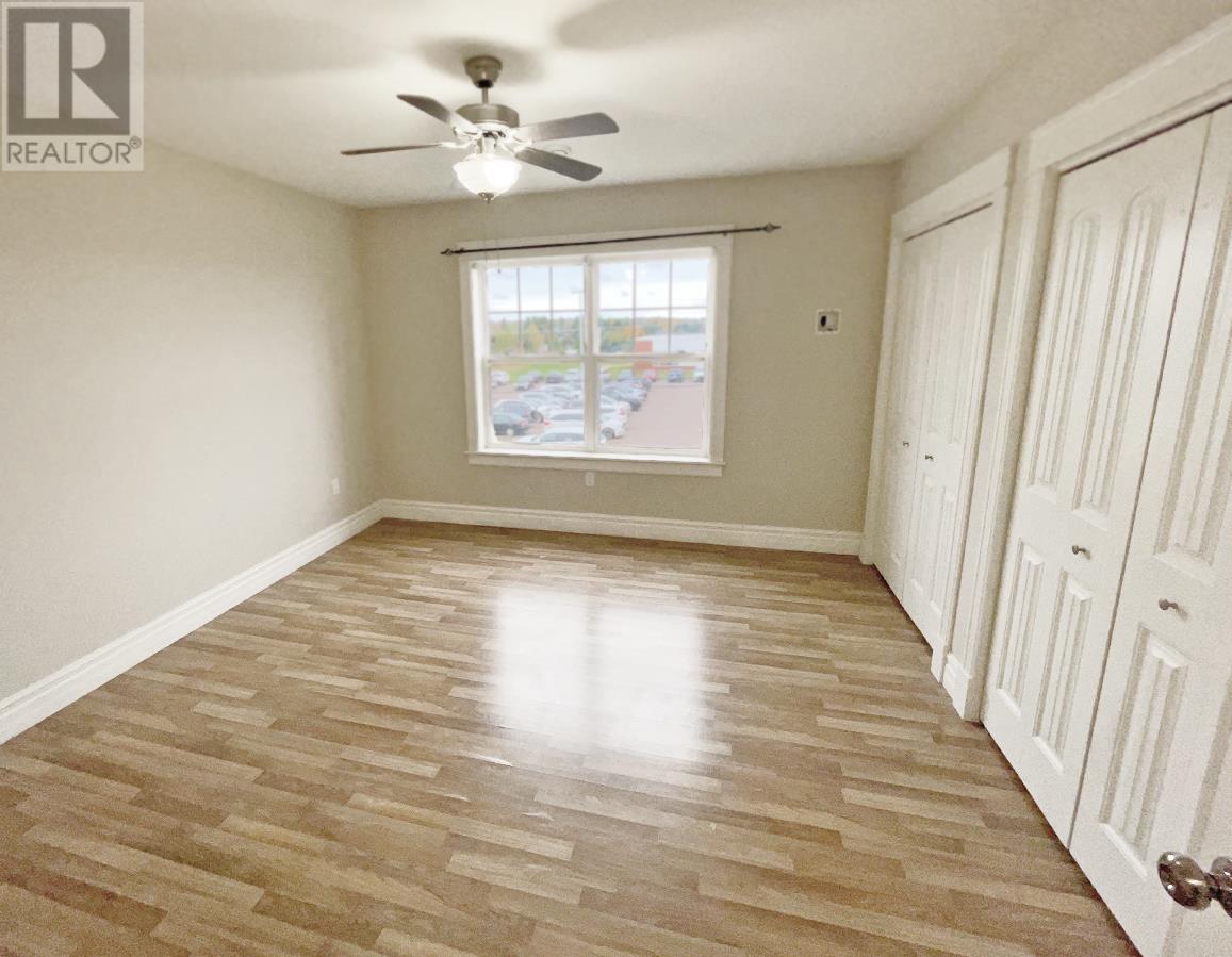 #203 53 Glen Stewart Drive - 11