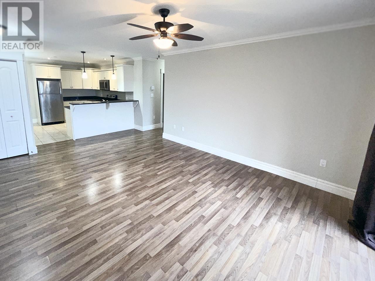 #203 53 Glen Stewart Drive - 7