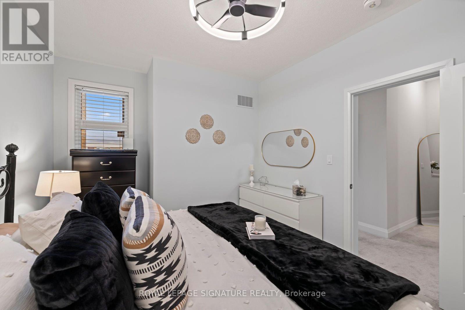 2542 Littlefield Crescent, Oakville, ON photo 20