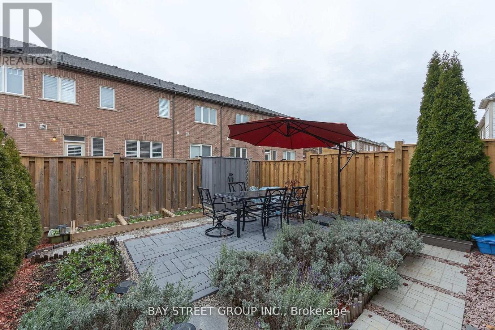 164 Beaveridge Avenue — photo 34
