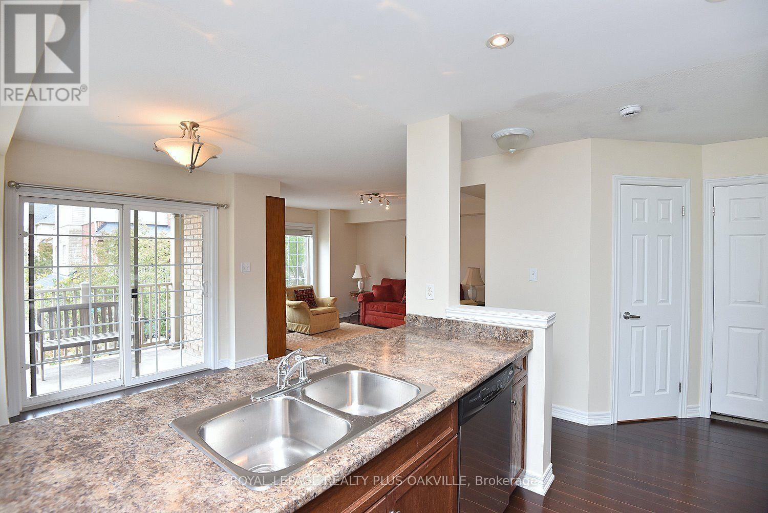 621 Budgeon Common, Burlington, ON photo 11