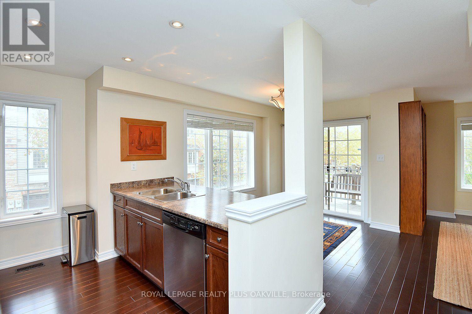 621 Budgeon Common, Burlington, ON photo 12