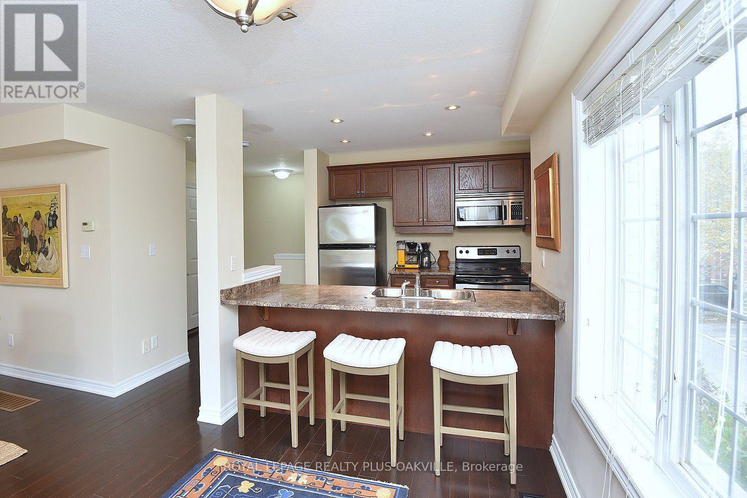 621 Budgeon Common, Burlington, ON photo 15