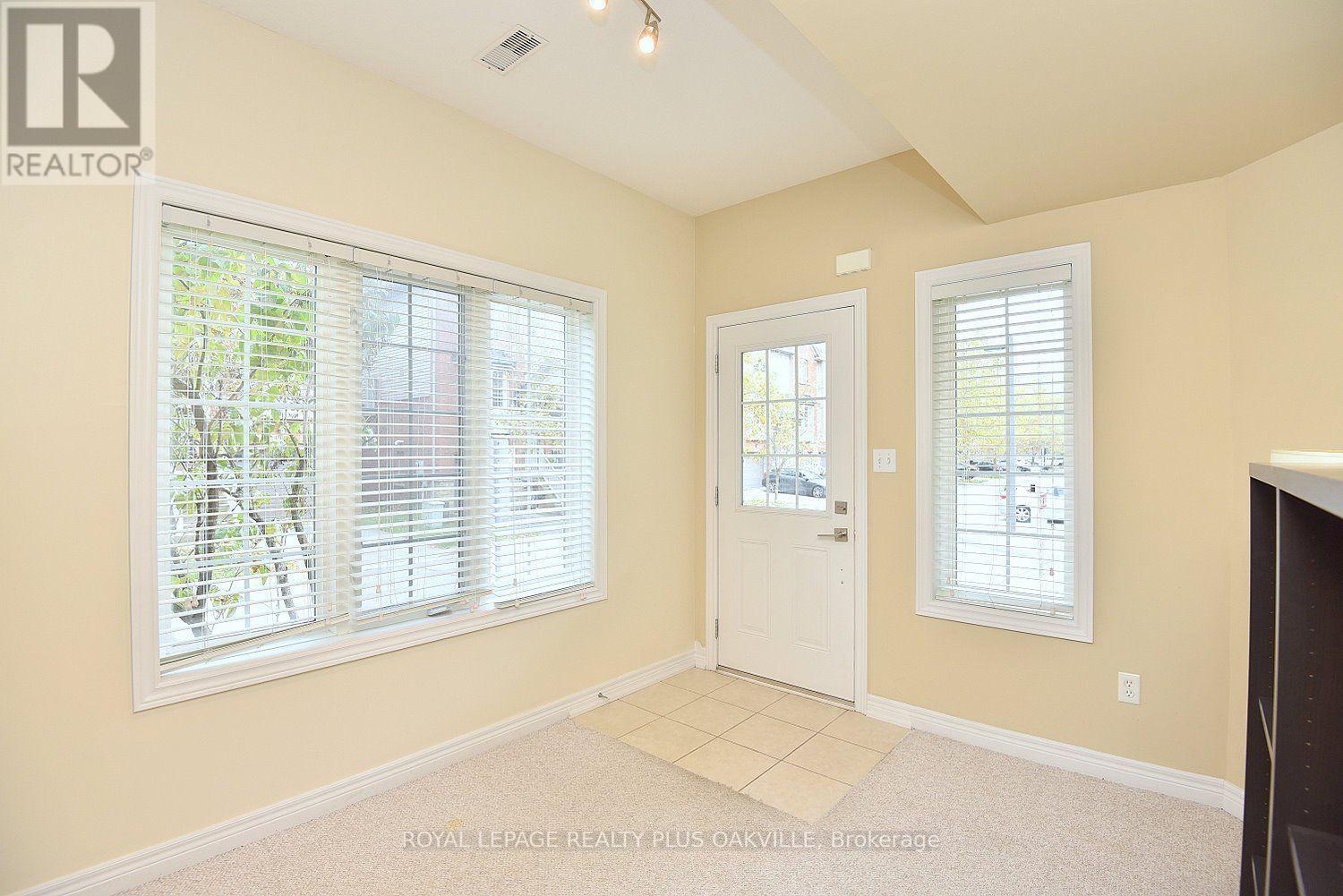 621 Budgeon Common, Burlington, ON photo 6