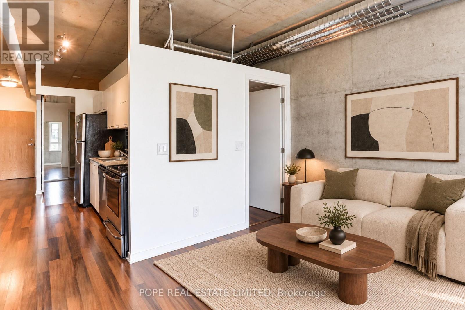 38 Joe Shuster Way — photo 8