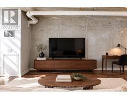 315 - 38 Joe Shuster Way, Toronto, ON M6K0A5 Photo 6