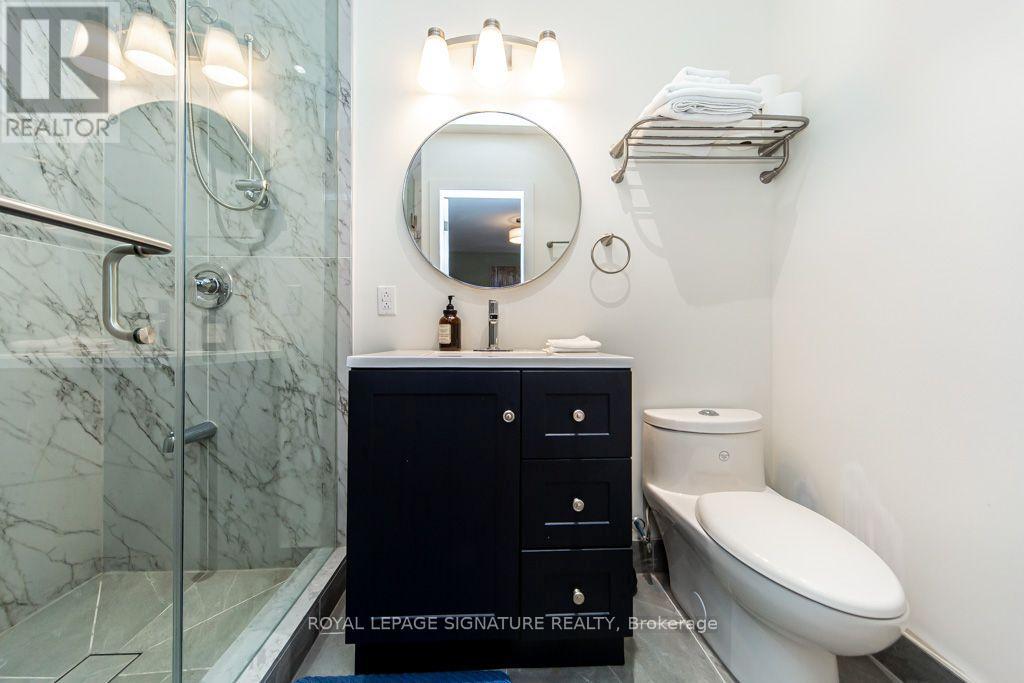 10 Beaver Bend Crescent, Toronto, ON photo 22