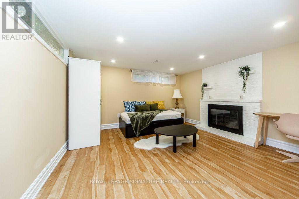 10 Beaver Bend Crescent, Toronto, ON photo 32