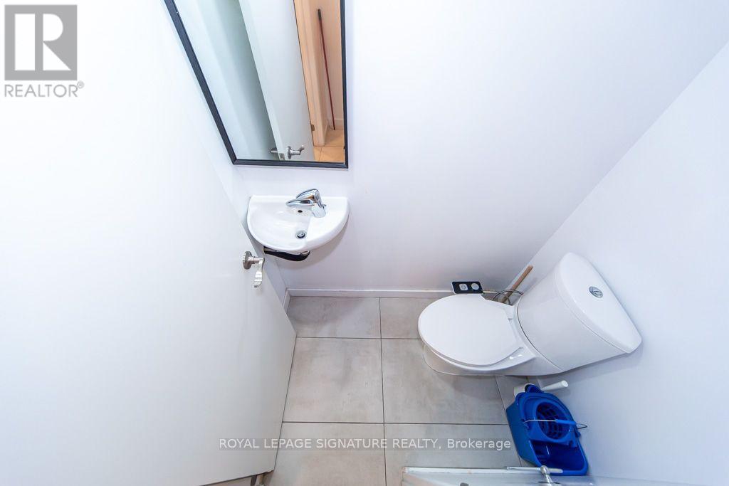 10 Beaver Bend Crescent, Toronto, ON photo 43