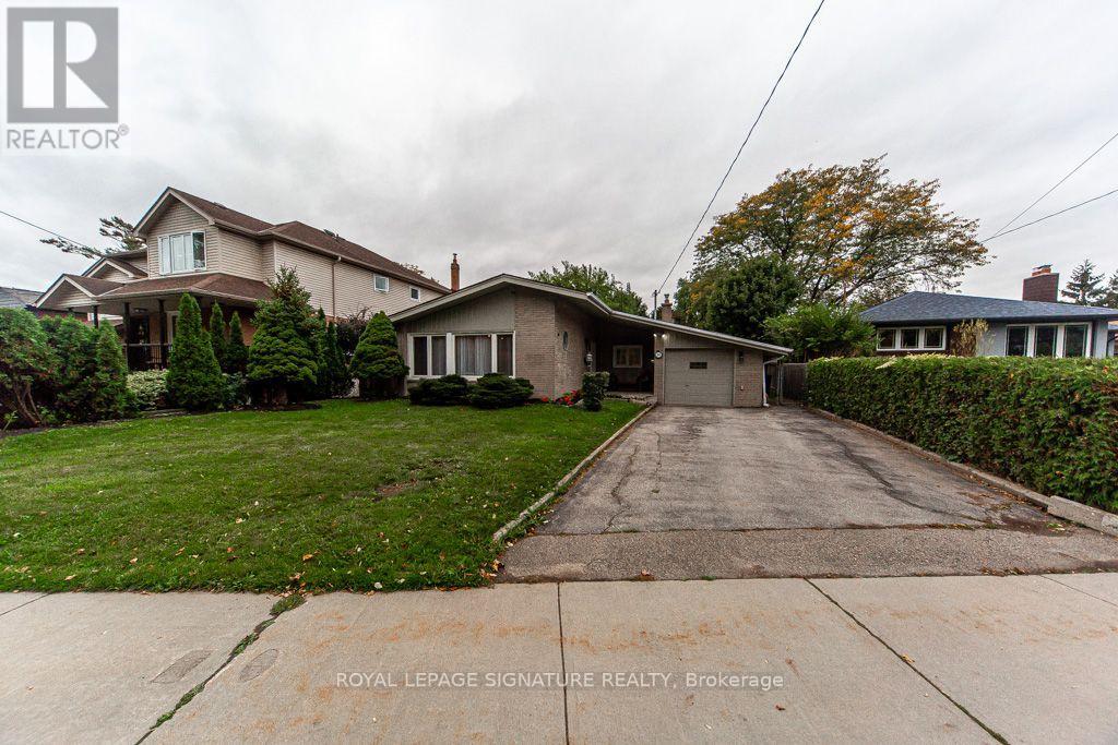 10 Beaver Bend Crescent, Toronto, ON photo 47