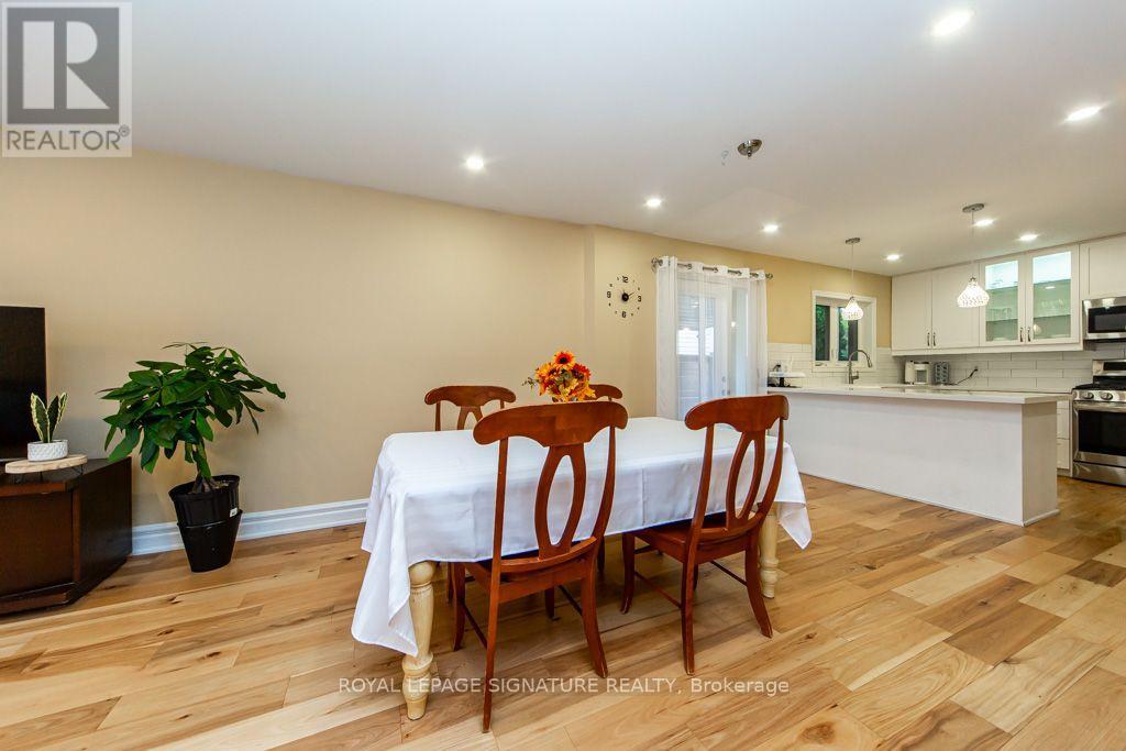10 Beaver Bend Crescent, Toronto, ON photo 8