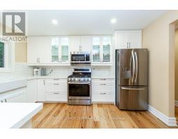 10 Beaver Bend Crescent, Toronto, ON M9B5P8 Photo 14