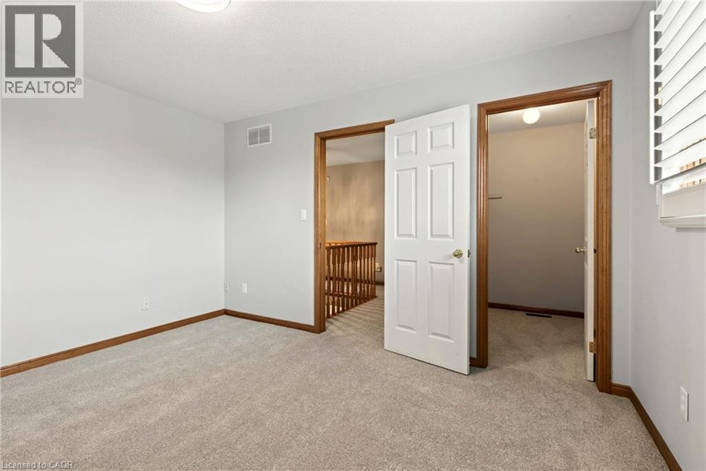 53 Bastille Street — photo 44