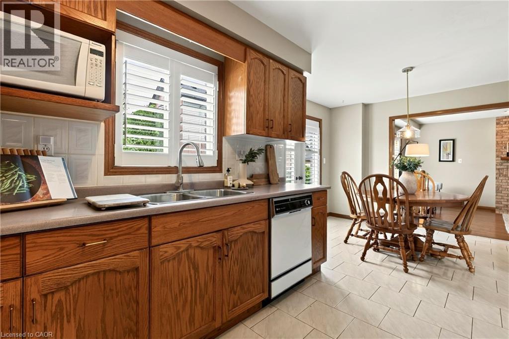53 Bastille Street — photo 49