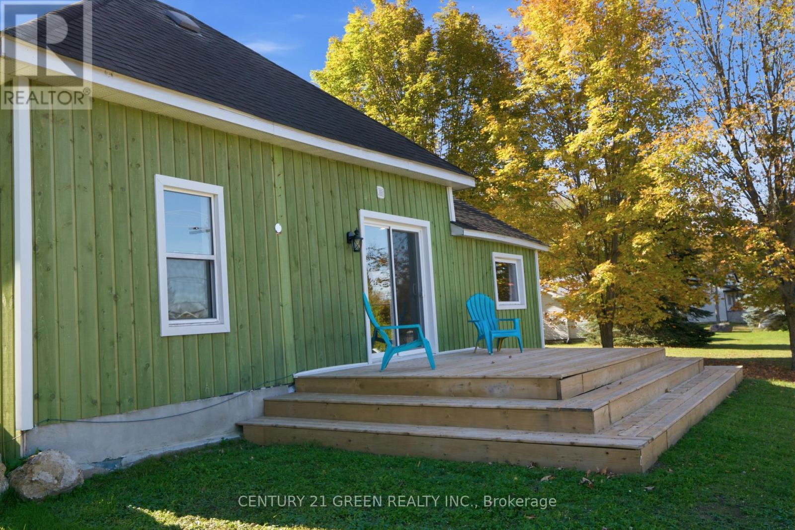 135 Village Street, Hastings Highlands, ON photo 6