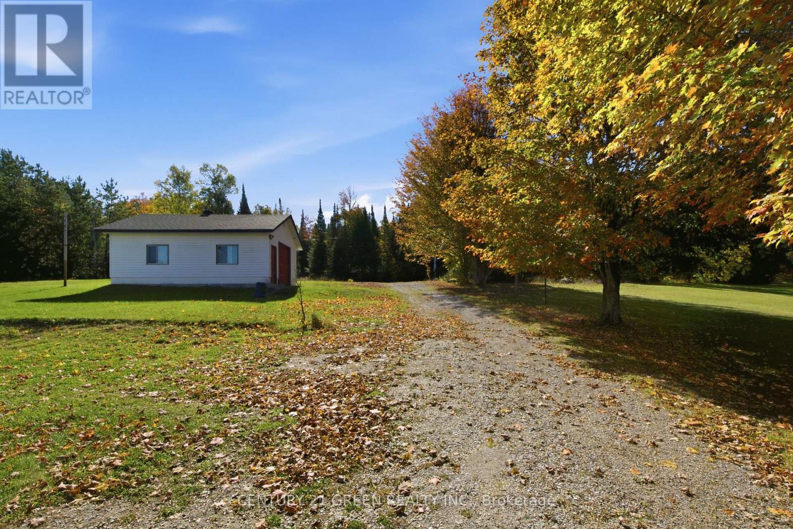 135 Village Street, Hastings Highlands, ON photo 9