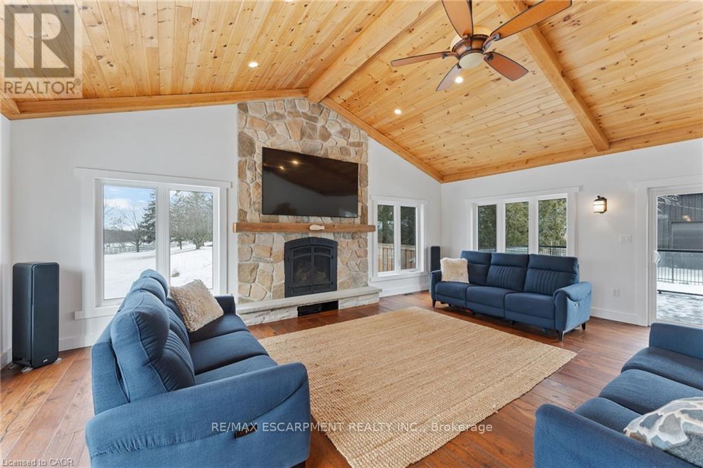 2210 Highway 54, Haldimand, ON photo 16