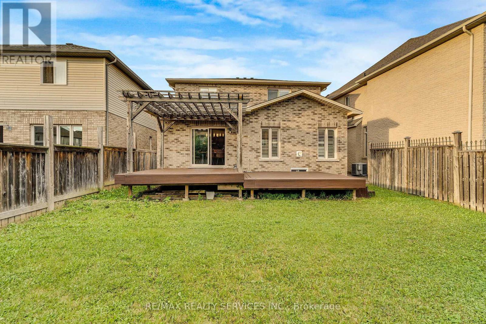 16 SISTINE COURT - 34