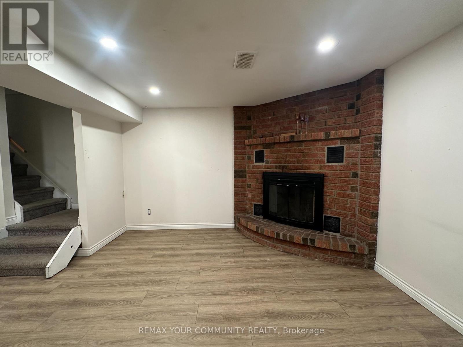 9 Buchanan Crescent — photo 19