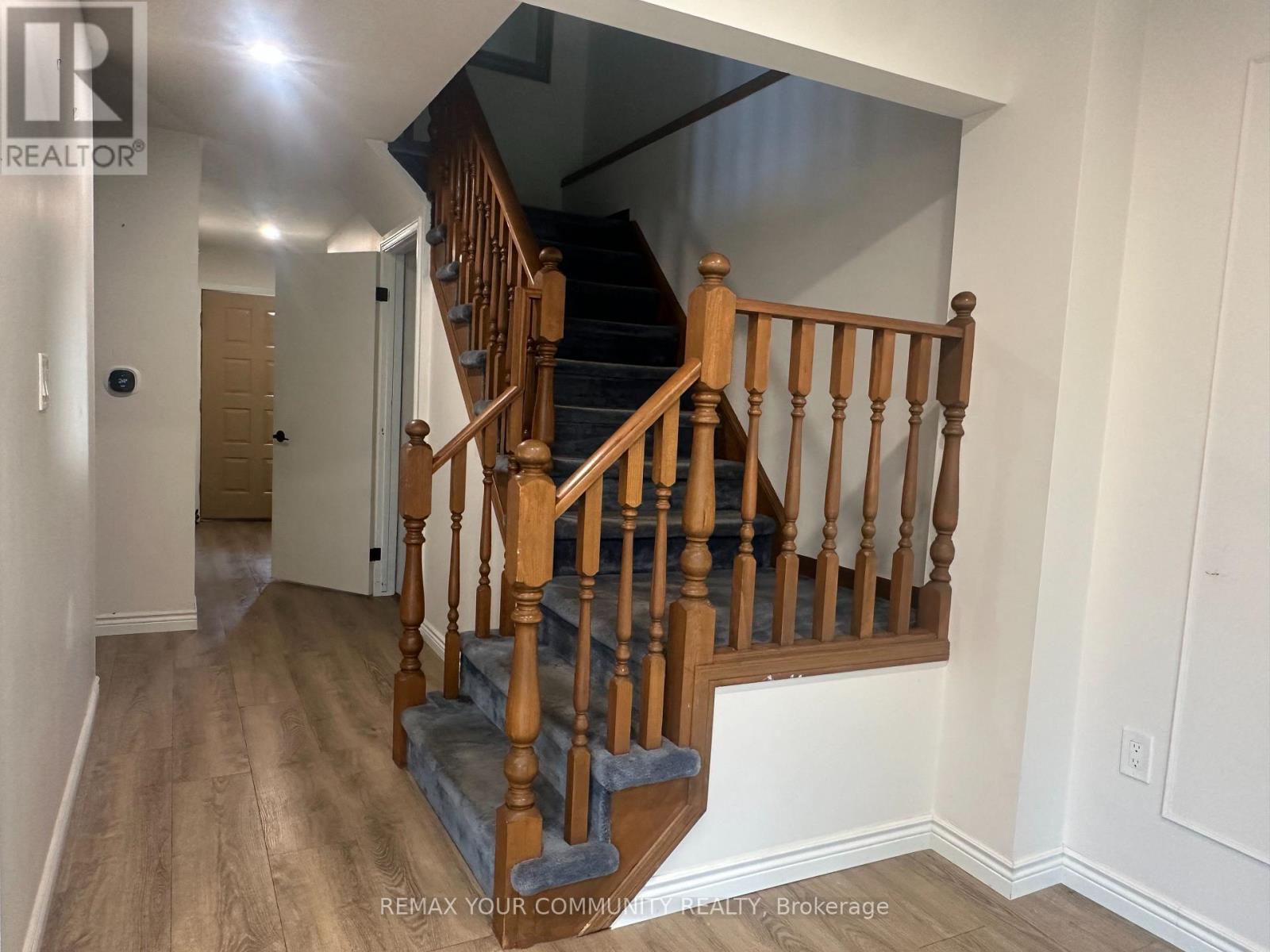 9 Buchanan Crescent — photo 7