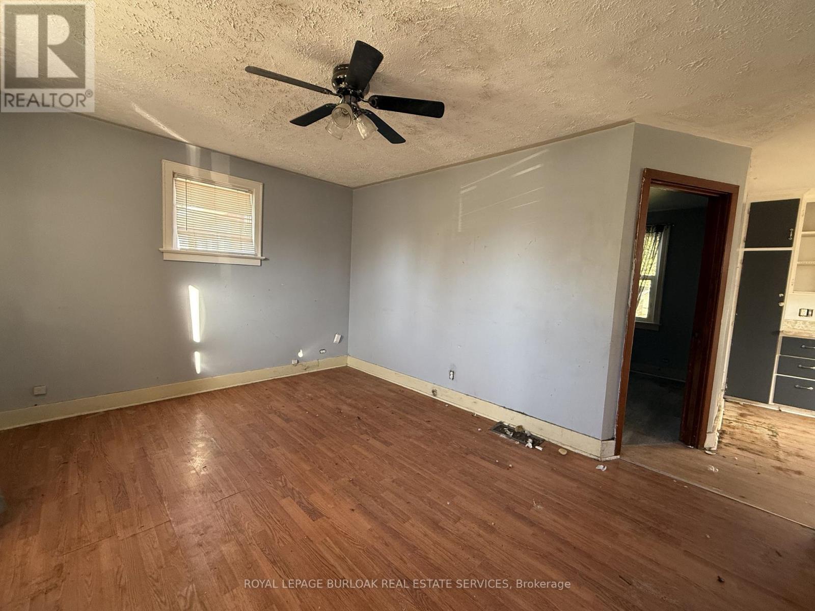 36 Wallace Terrace West, Sault Ste Marie, ON photo 3