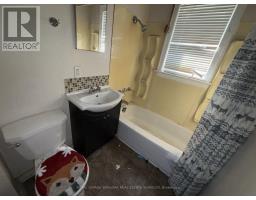 36 Wallace Terrace W, Sault Ste Marie, ON P6C1K1 Photo 11