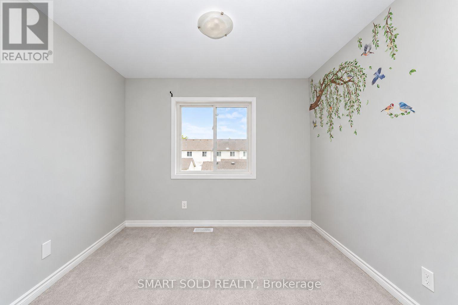 19 Perenack Avenue, Welland, ON photo 10