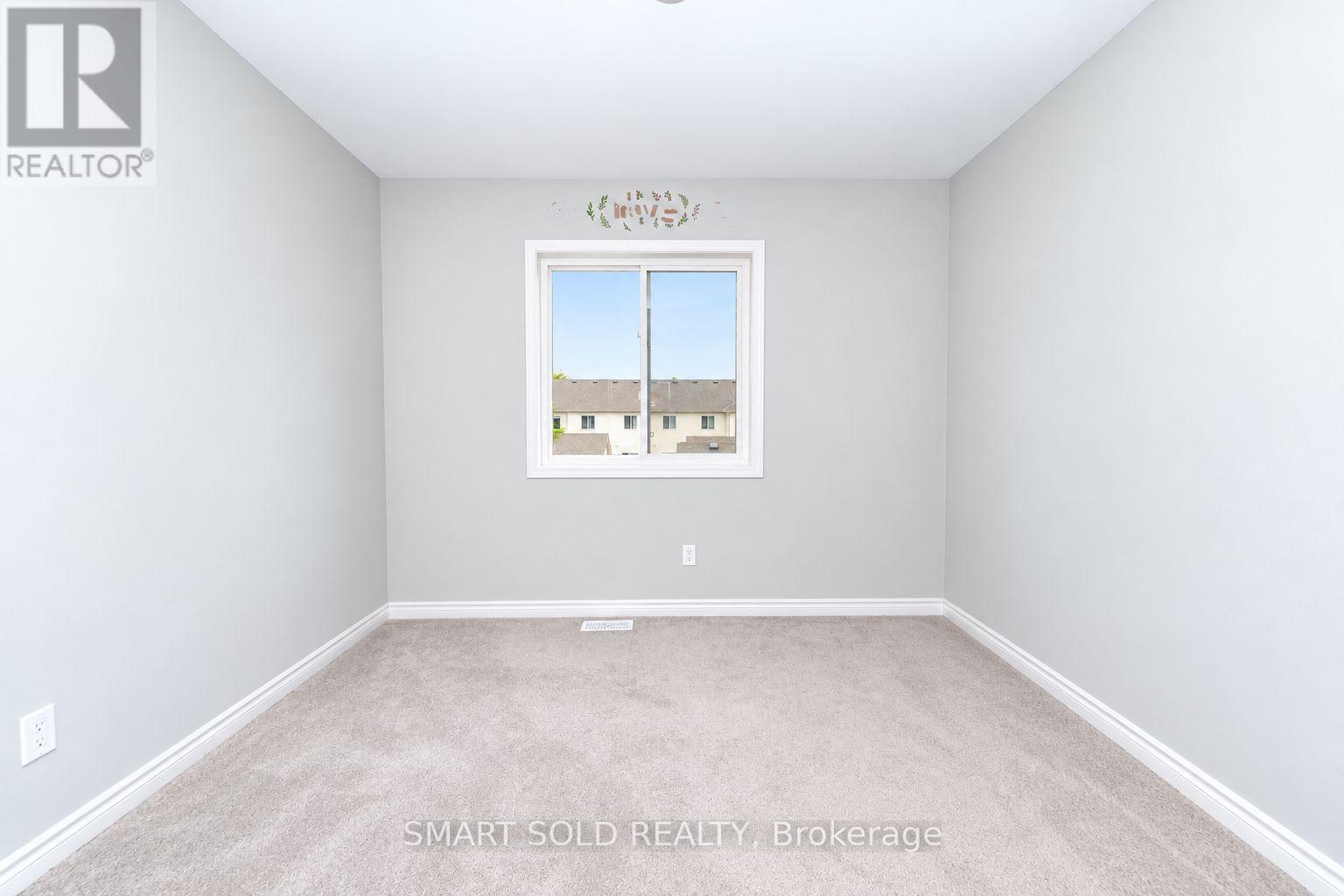 19 Perenack Avenue, Welland, ON photo 11