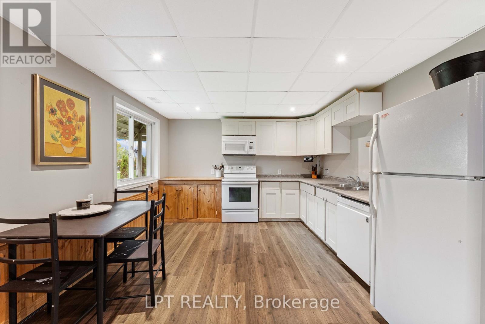 75 WAKEFORD ROAD - 34