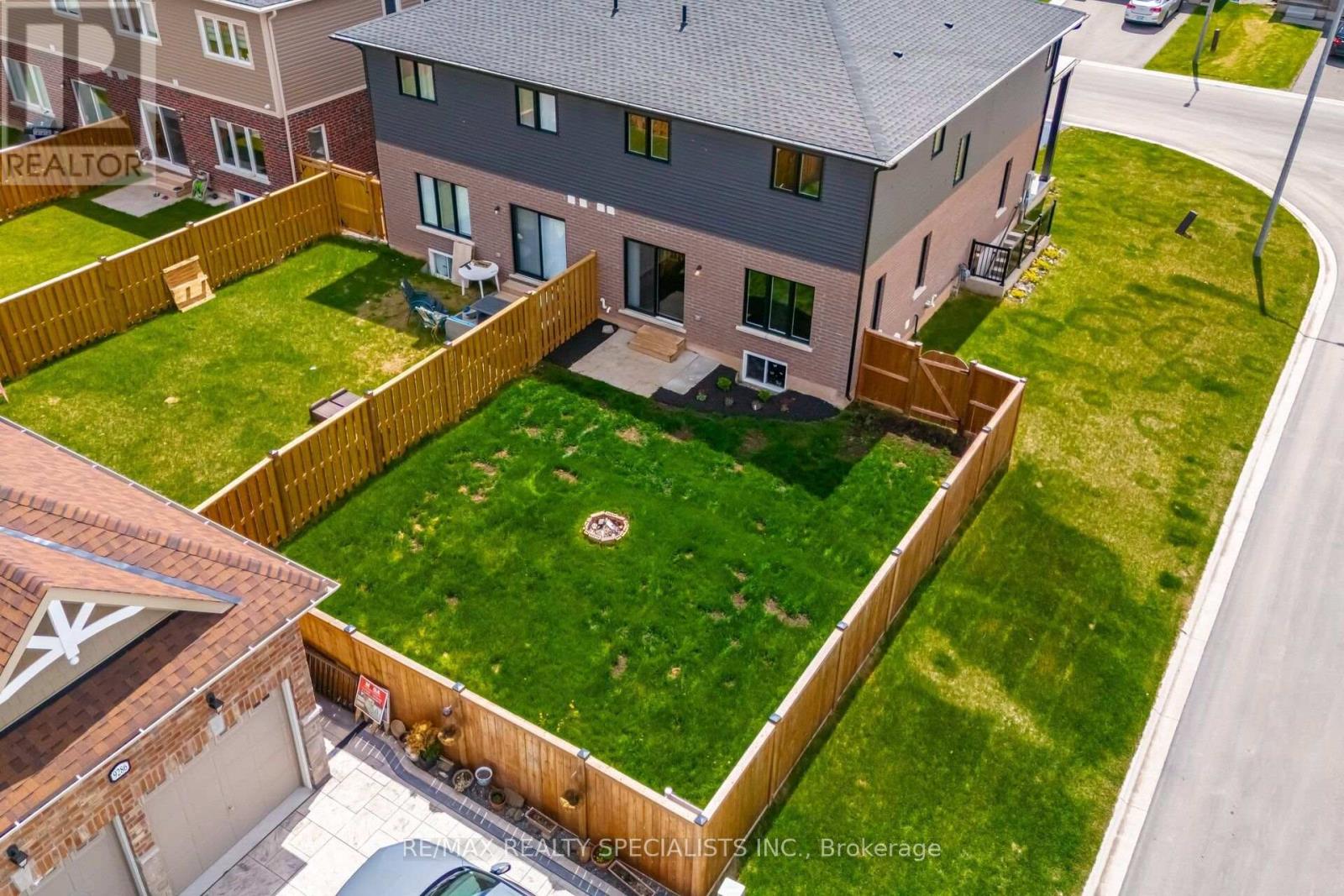 4259 SHUTTLEWORTH DRIVE - 35