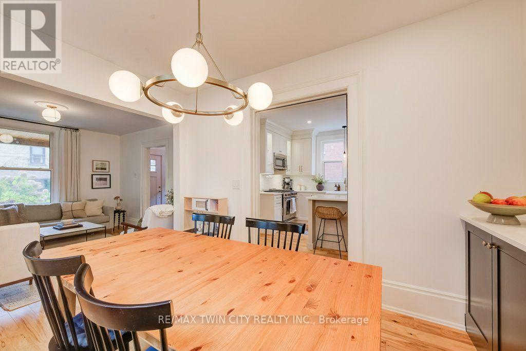 22 Whitney Place, Kitchener, ON photo 15