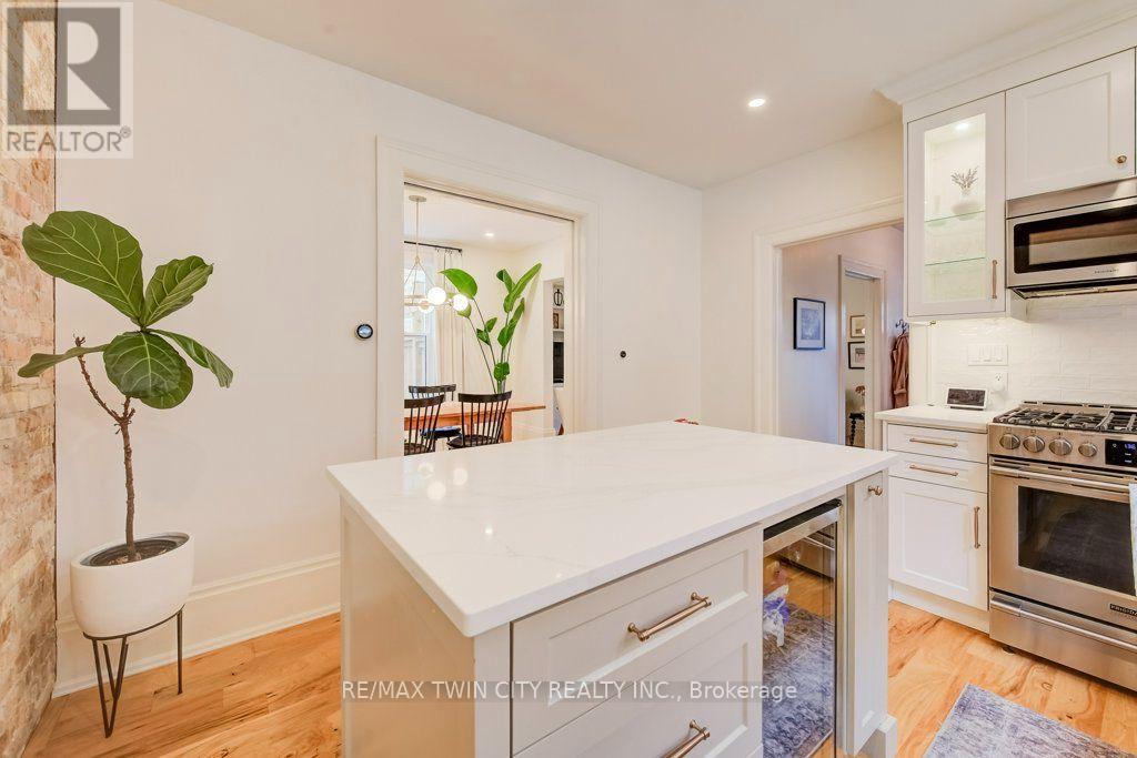 22 Whitney Place, Kitchener, ON photo 22