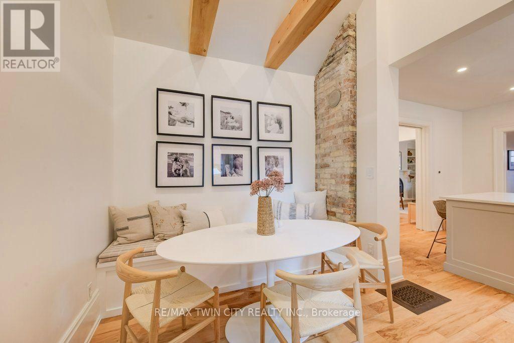 22 Whitney Place, Kitchener, ON photo 25