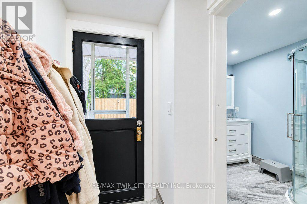 22 Whitney Place, Kitchener, ON photo 26