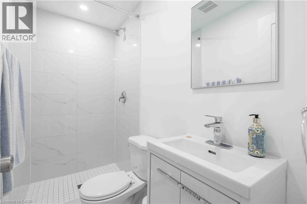 58 St. Matthews Avenue — photo 36