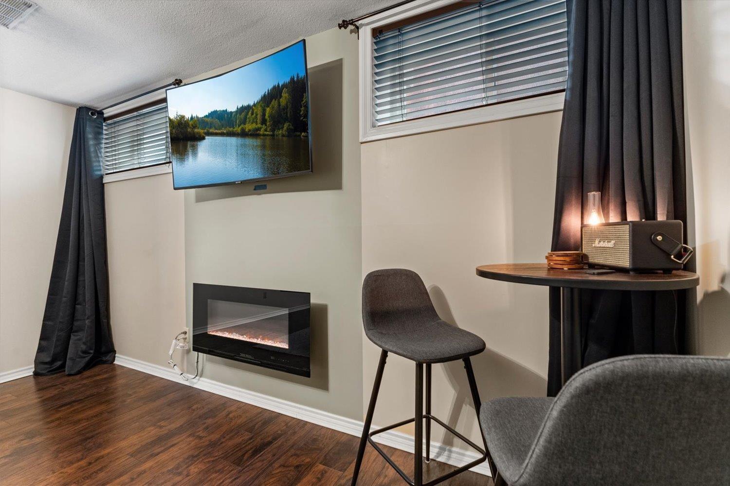 2 Bed, 2 Bath House for Sale in Abbotsford – 5 32925 GEORGE FERGUSON WAY, Abbotsford – MLS# R3175628 - Image 28