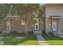 Row / Townhouse for sale at 304 Spruce Gl, Spruce Grove — MLS® E4508268