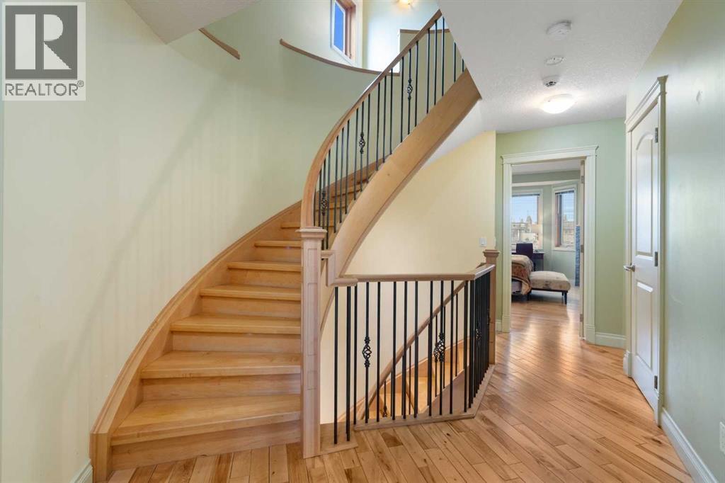 2323 22 Avenue SW - photo 29