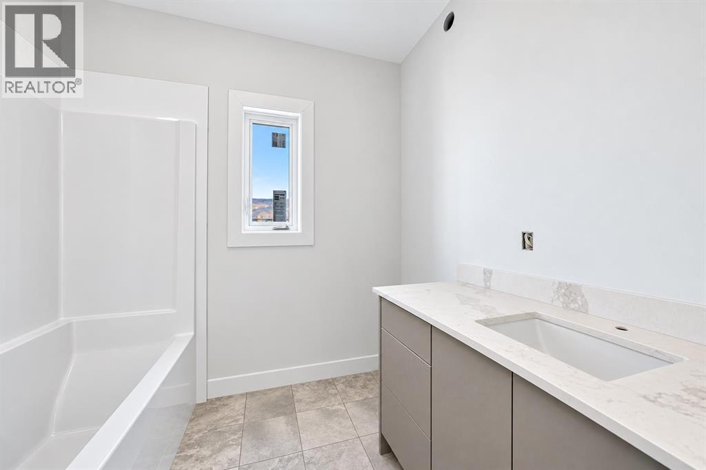341 Flare Avenue SW, photo 13 of 21