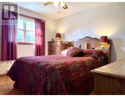10 Chapel Street, Springhill, NS B0M1X0 Photo 29