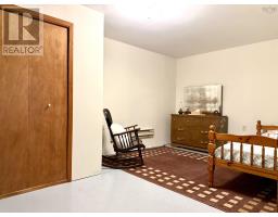 10 Chapel Street, Springhill, NS B0M1X0 Photo 41
