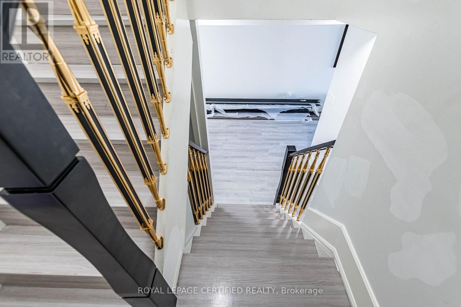 4024 BISHOPSTOKE LANE - 26