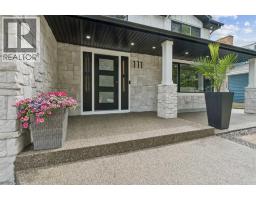 5pc Bathroom - 111 Canata Close Sw, Calgary, AB T2W1P8 Photo 8