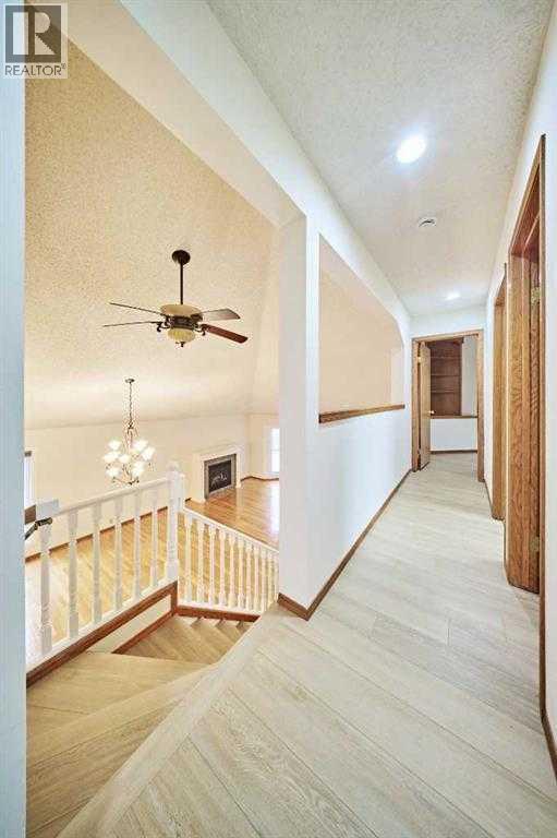 7 Suncastle Crescent SE photo 29