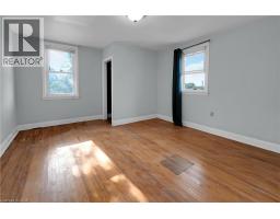 Dining room - 9 Arlington Avenue, St  Catharines, ON L2P3A3 Photo 12