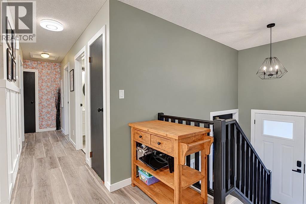 8926 102 Avenue, photo 15 of 44