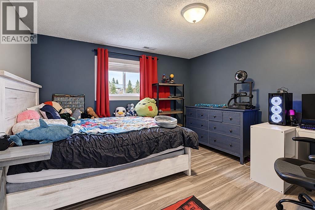 8926 102 Avenue, photo 31 of 44