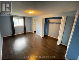 Bathroom - 32 - 490 Third Street, London East, ON N5V4A2 Photo 10